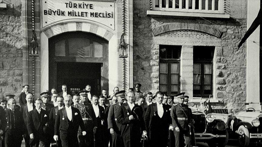 Mehmet Akif Ersoy ve İstiklal Marşı