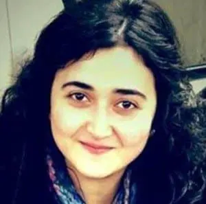 arzu_yapicioglu-300x297